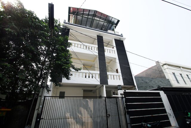 カマル ケルアルガ カンポン バリ III シャリア