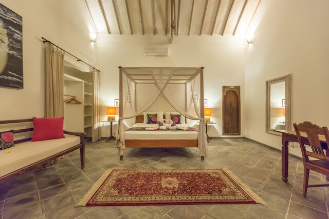 ヴィラ ダマイ タマン