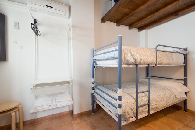 ホリデイ ホーム カーサ デル アルバイシン