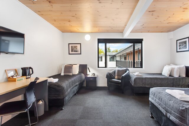 ビアリー クォーター