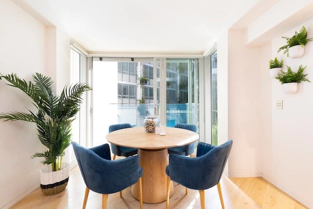 ラックス パシフィック ボンディ ビーチ H463