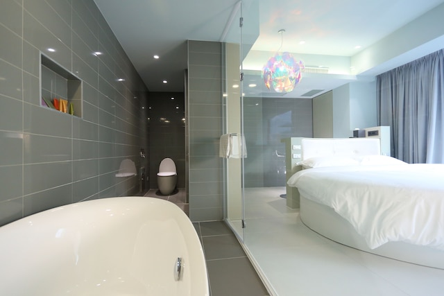 ザ ファンタジー アパートメント