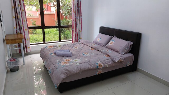 マリーナ・コート - ボルネオに滞在