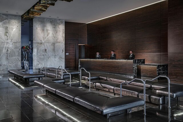 ストリップビュースイーツ アット パームス プレイス