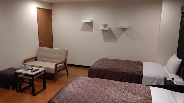 イーホテルワラビ