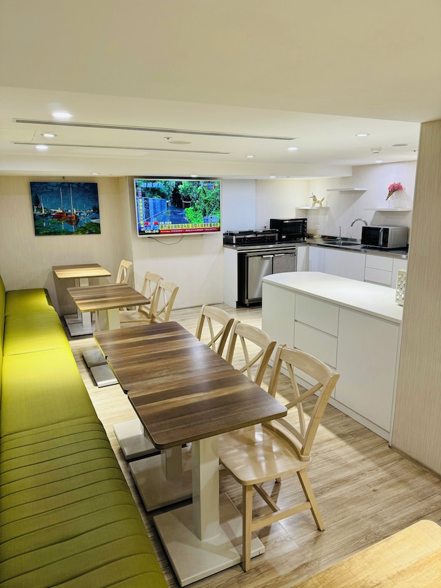 アポーズ イン (雅璞文旅)