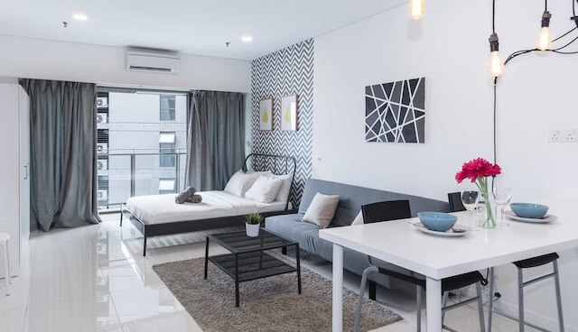 S4 デザイナー スイーツ - KLCC - KL タワー - Netflix - WiFi あり