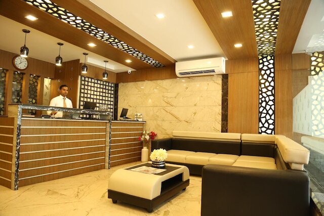 ホテル サンティ バヴァン