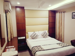 ホテル サンティ バヴァン