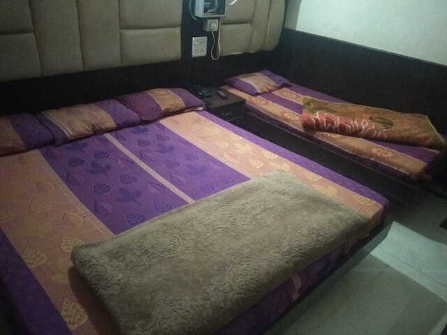 シルバー・パレスホテル - ホステル