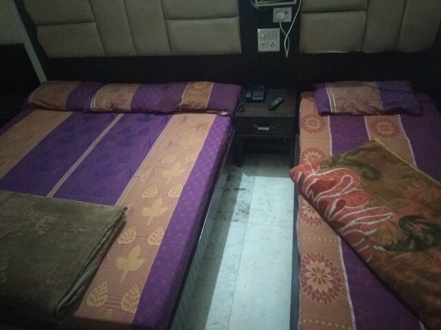 シルバー・パレスホテル - ホステル