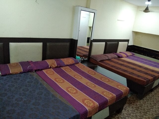 シルバー・パレスホテル - ホステル