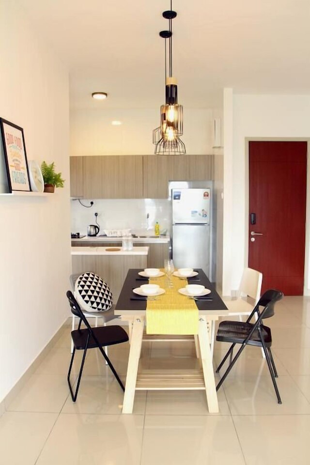 ザ ラッフルズ スイーツ バイ ステイシェア ホームズ