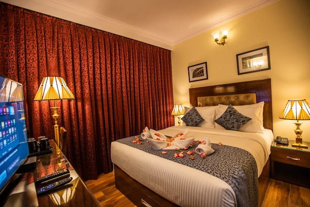 ホテル パラモス イン