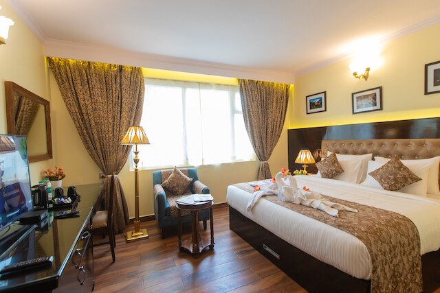 ホテル パラモス イン