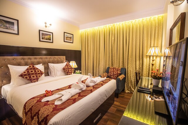 ホテル パラモス イン