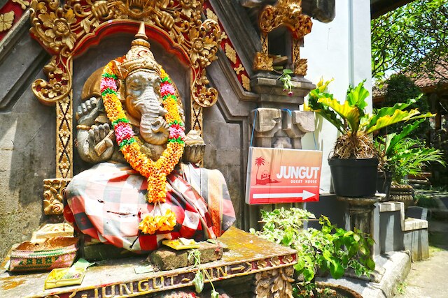 ジュングット ゲストハウス ウブド