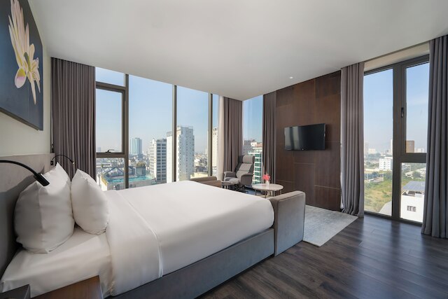 エバーランド ホテル