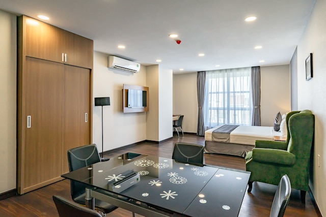 エメラルド セントラル