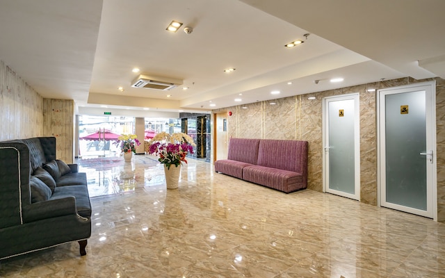 エメラルド セントラル