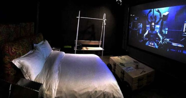 ファンスー ムービー ホテル ジョンダー ブランチ (广州凡偲电影主题酒店中大北门店)