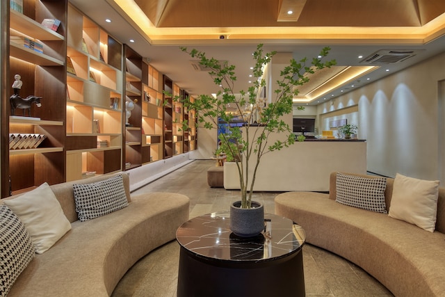 ウィング ホテル 桂林 - ペデストリアン ストリート (象山璞雲酒店 - 桂林两江四湖東西巷店)