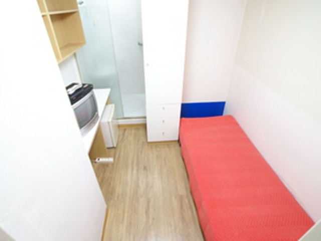 イー - リビングテル - ホステル