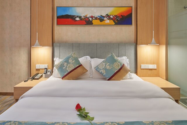 スーチャ ホテル成都リーゴン ステーション (索性酒店(成都理工大学地铁站店))