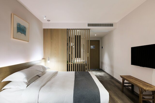 フローラル ホテル杭州ユンチー ファンジンラン (花筑·杭州云栖梵径蓝民宿)