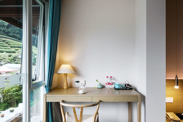 フローラル ホテル杭州ユンチー ファンジンラン (花筑·杭州云栖梵径蓝民宿)