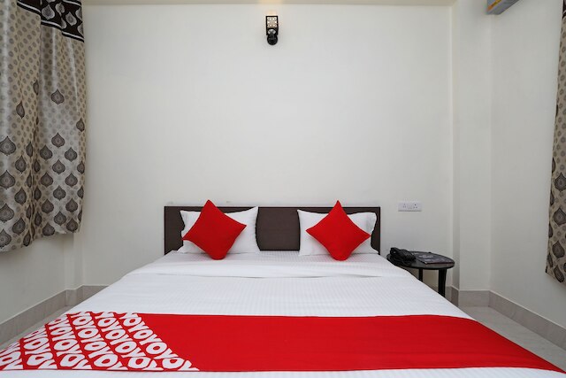 OYO 16708 サーダ シヴ ゲスト ハウス