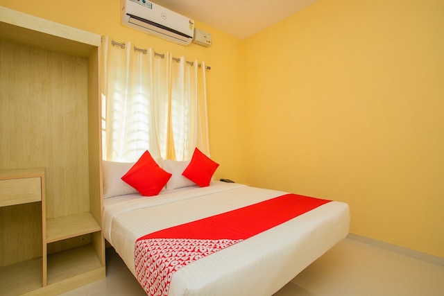 OYO 10522 ホテル バーシティ エメラルド