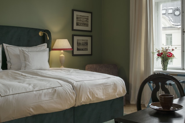 ザ スパロー ホテル