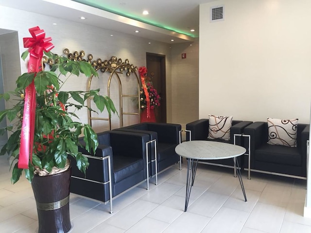 クイーンズ ホテル