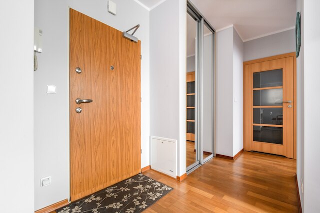 M&R アパルタメント エアポート マリーナ モコトゥフ II