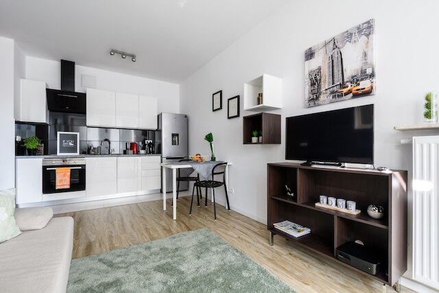 M&R アパルタメント エアポート オブルゼズナ 3