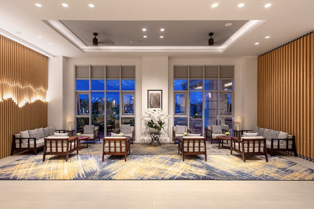 ザ パール ホイアン