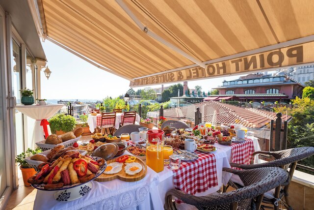 ベスト グループ アパートメンツ & スイーツ