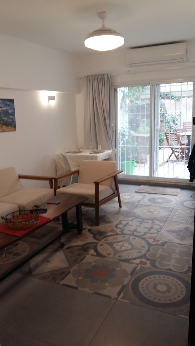 ゴールド シー アパートメンツ