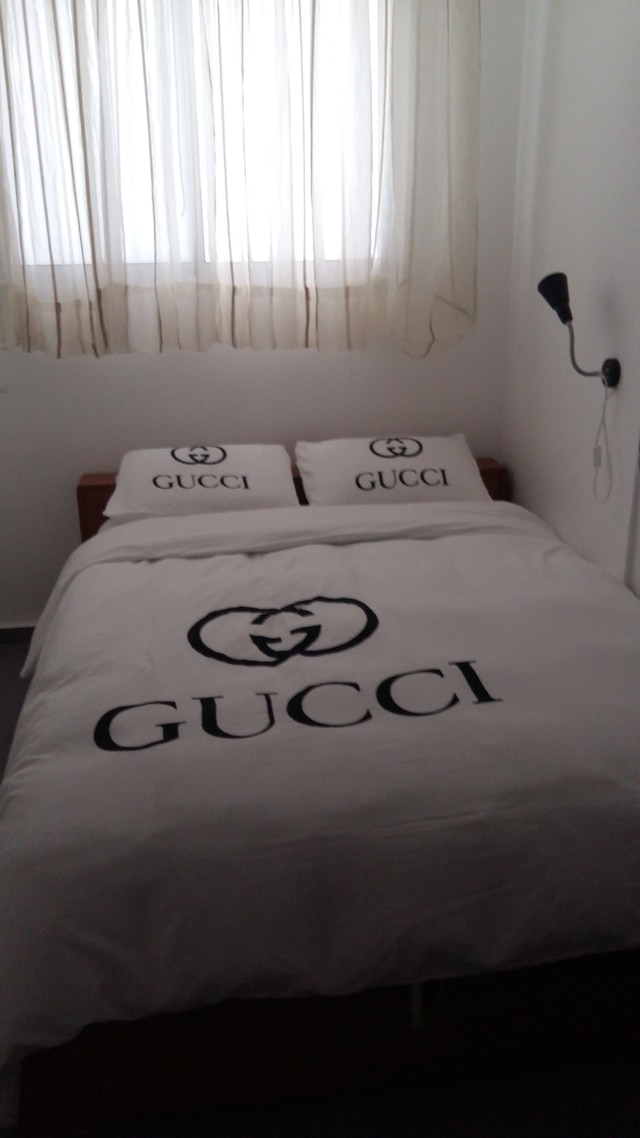 ゴールド シー アパートメンツ