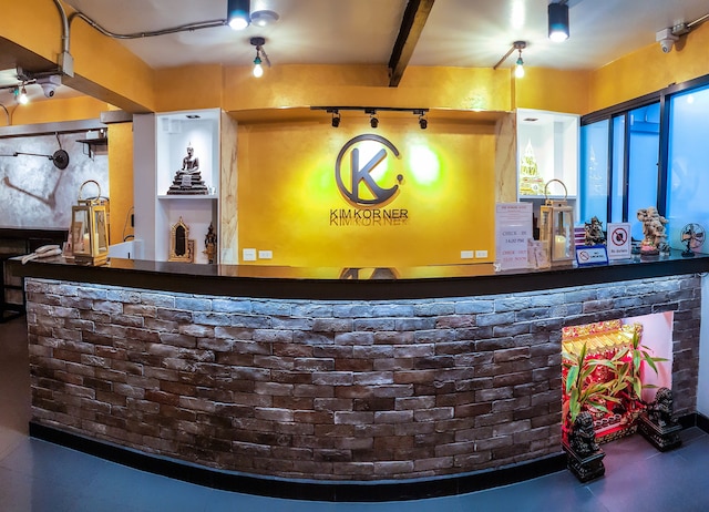 キム コーナー ホテル