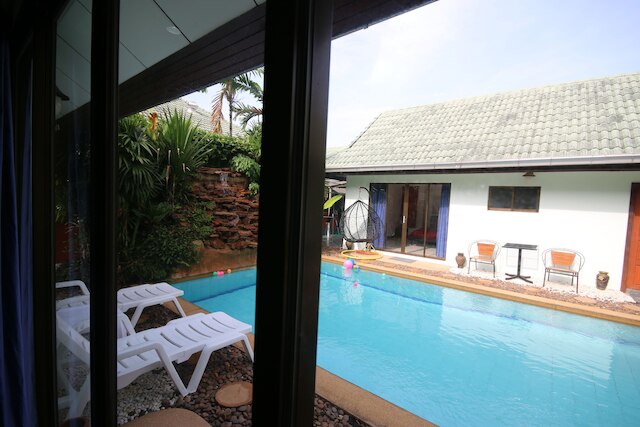 バリ トロピカーナ プール ヴィラ