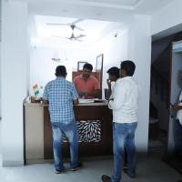 ホテル マハラニ デリー