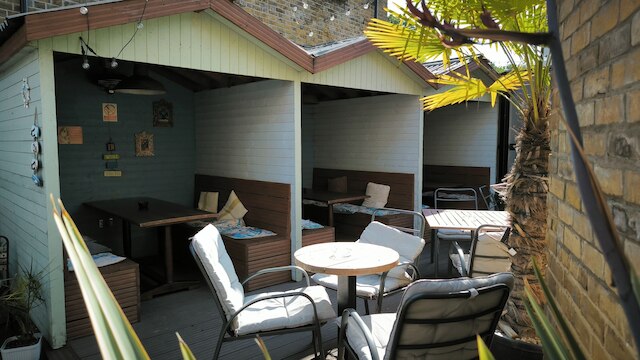 OYO ザ キルバーン アームズ