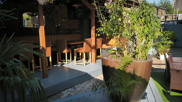 OYO ザ キルバーン アームズ