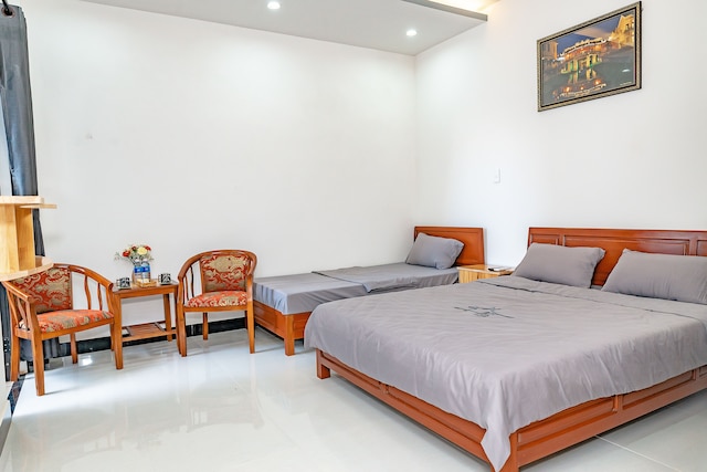 リトル ボス ホームステイ