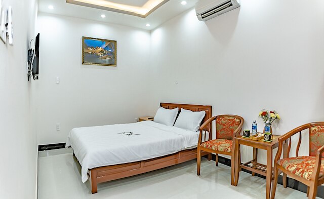 リトル ボス ホームステイ