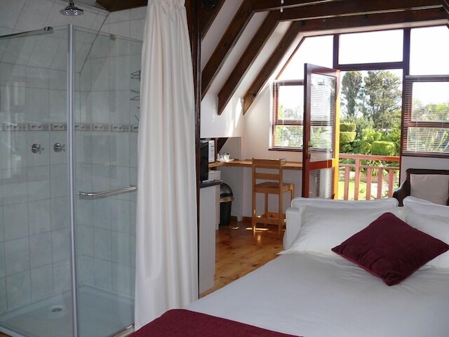 アベラダワー ゲストハウス