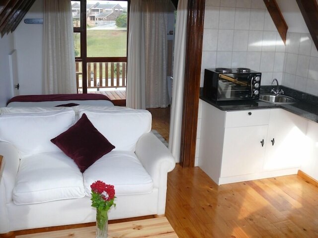 アベラダワー ゲストハウス