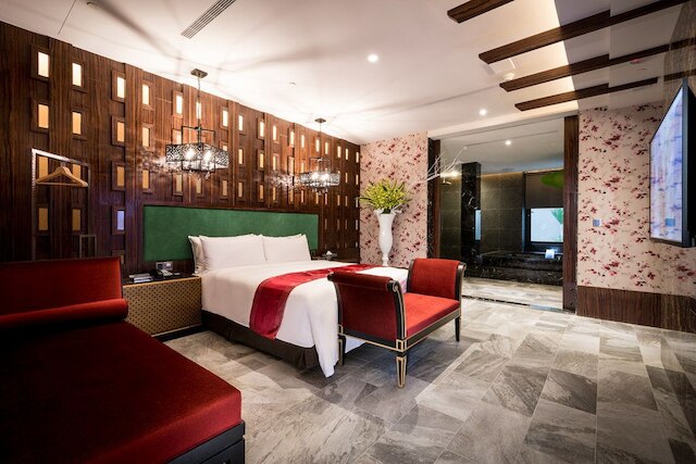 ノーウィージャン フォレスト レジャー モーテル